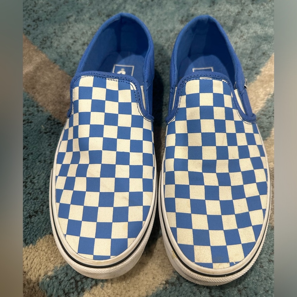 Vans blue and white checkered slide on shoes. Women’s size 10.